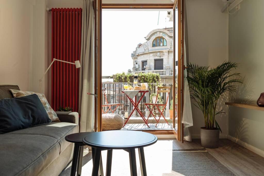 Sunny 2Br Flat - Old Town View Apartment Bucharest Exterior photo