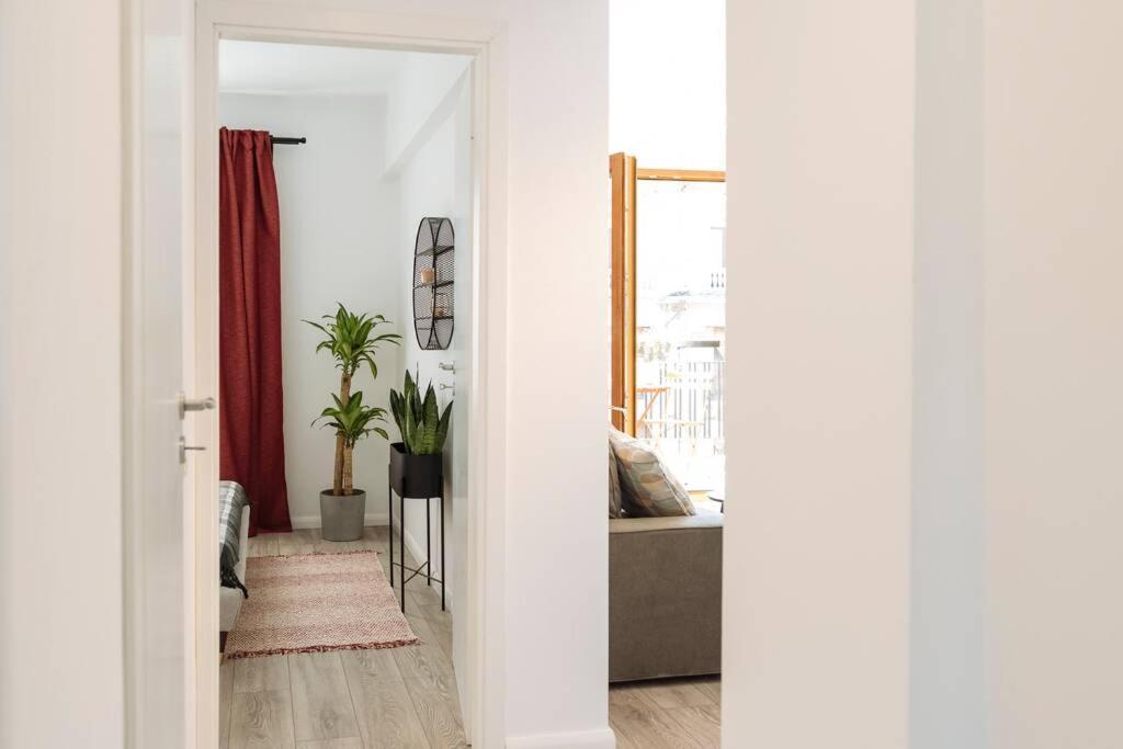 Sunny 2Br Flat - Old Town View Apartment Bucharest Exterior photo